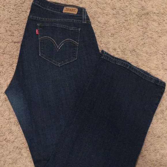 Levi's Denim - Women’s Levi’s curvy bootcut jeans